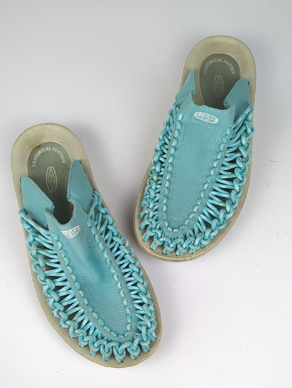 KEEN Uneek Slides Women’s Turquoise Braided Strap Water Slides